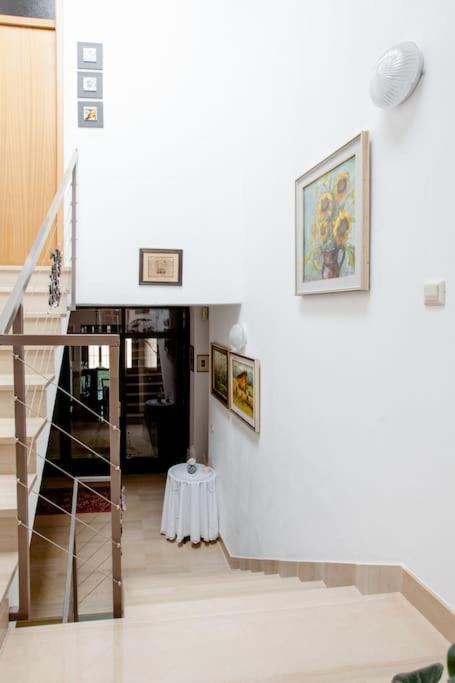 Green Point Preserje  Экстерьер фото